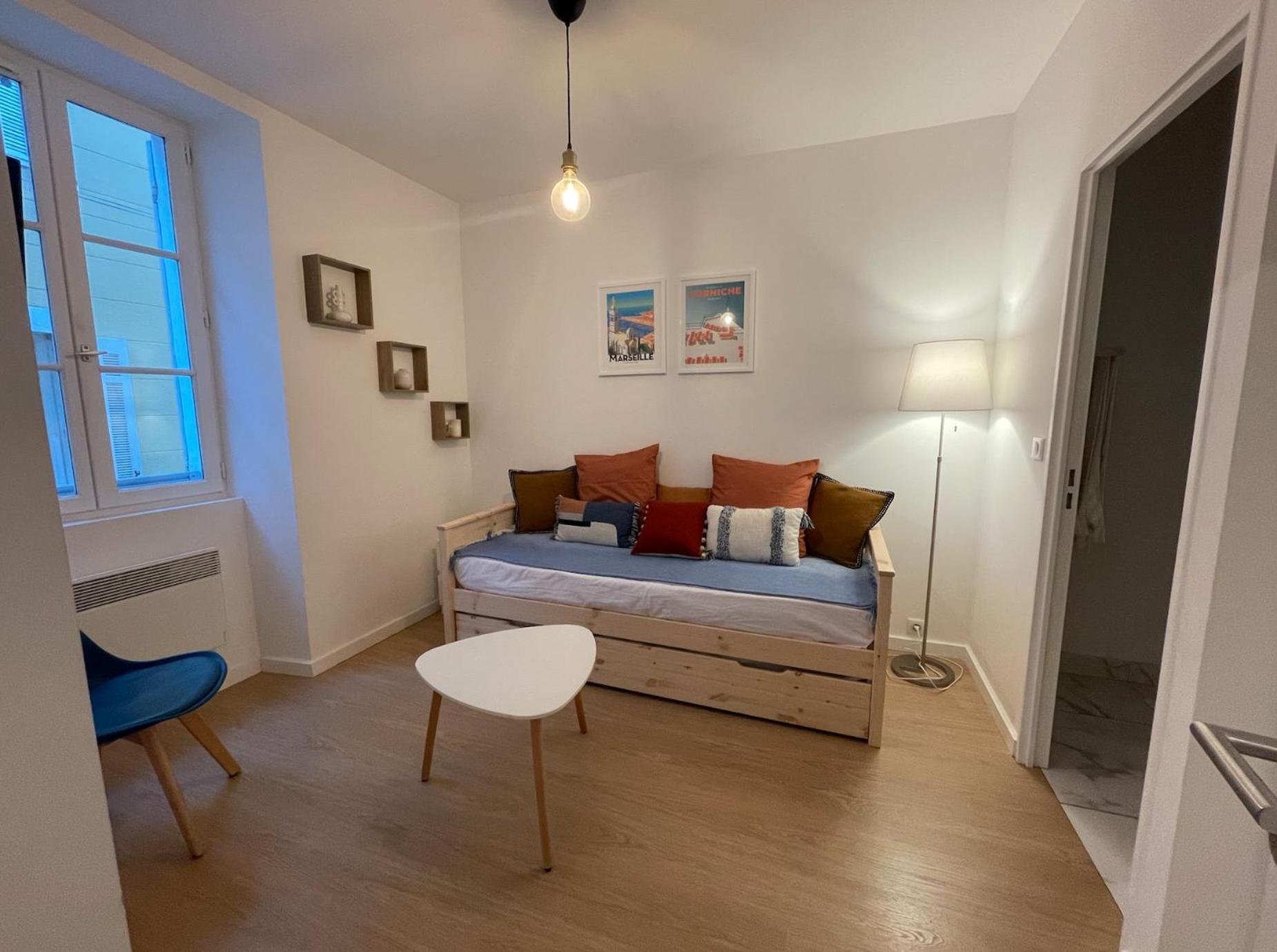 Bel appartement moderne au coeur du Panier à Marseille - Welkeys Extérieur photo